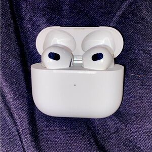 Airpods(3rd generation)